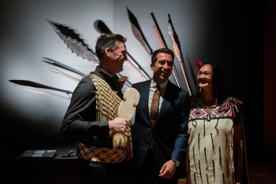 David Jones presenting a kotiate at a museum exhibition of Maori and Oceanic taonga